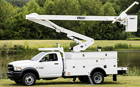 White versalift bucket truck